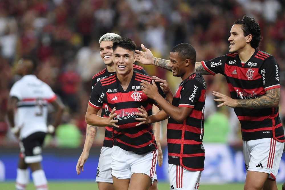 Flamengo x Grêmio – Escalações, onde assistir e palpites (13/06)