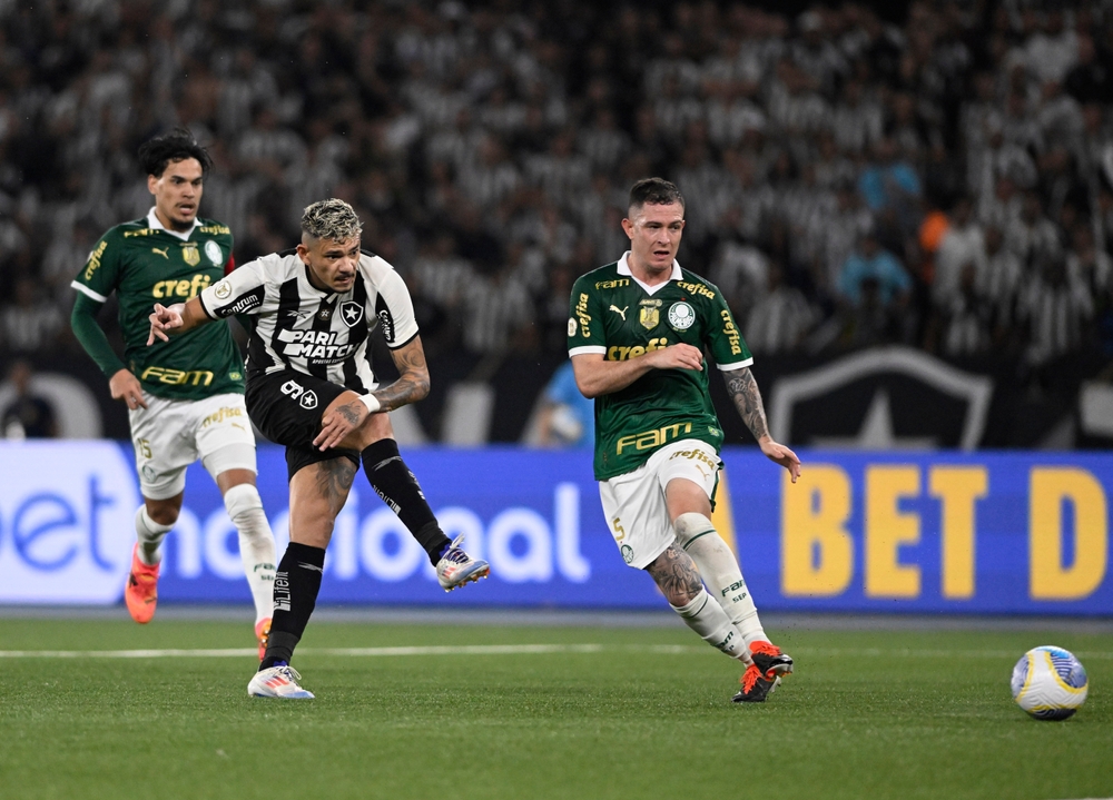 Botafogo x Palmeiras: Fogo-Verde é Clássico Aberto no Futebol Atual