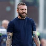 Torcedores da Roma protestam após demissão de De Rossi