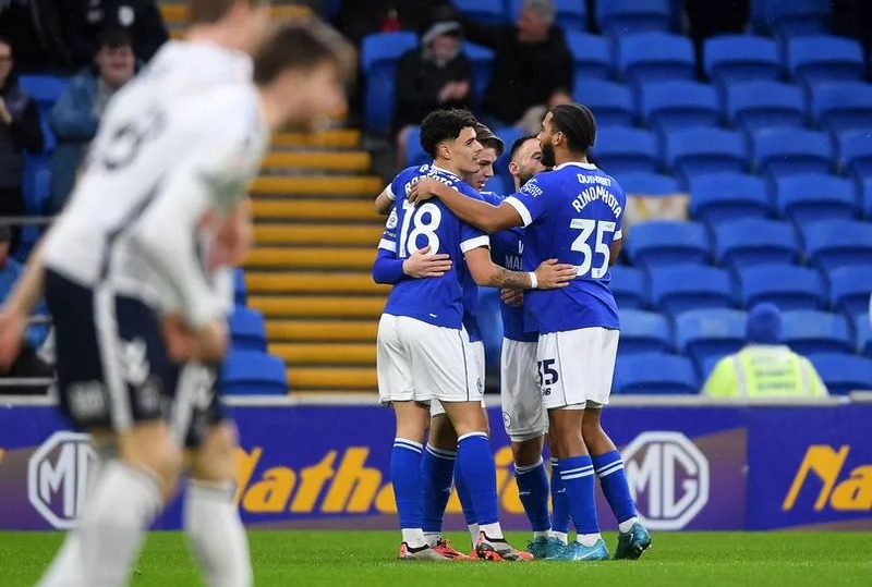 Jogadores do Cardiff - Reprodução: Yandex