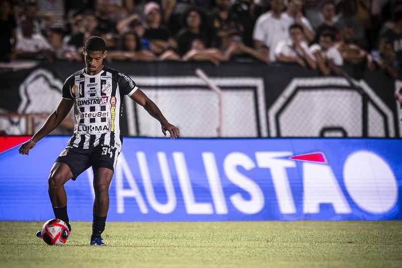 Jogador do Inter de Limeira - Foto: Anderson Lira/Ag. Paulistão- Reprodução: Flickr Federação Paulista de Futebol