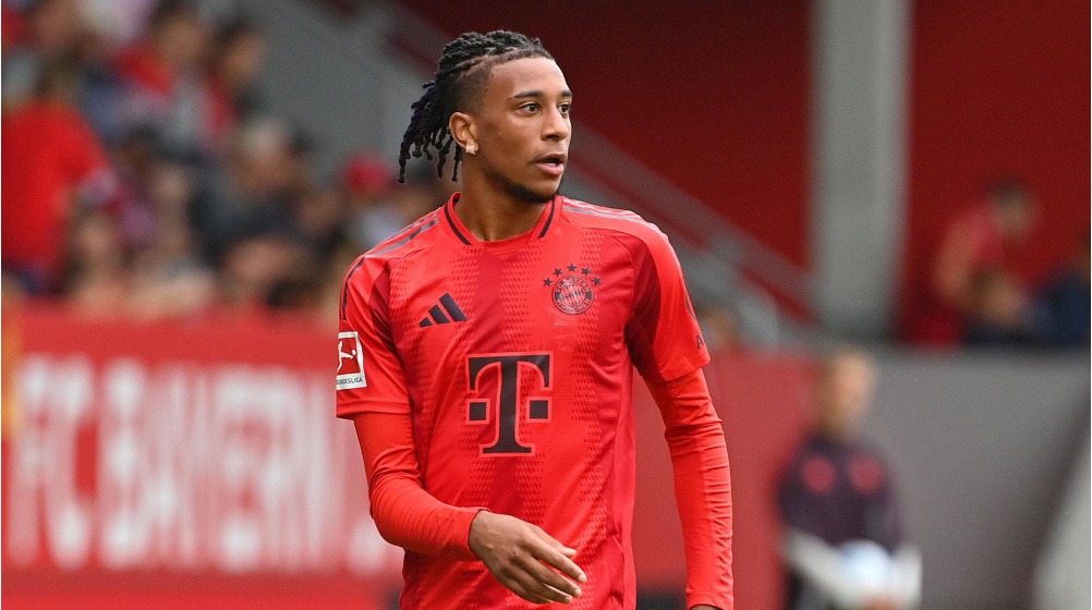 Michael Olise em ação pelo Bayern